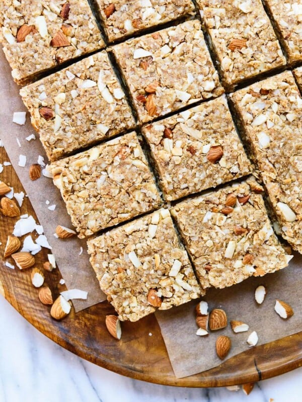 Healthy homemade almond coconut granola bars that taste amazing! cookieandkate.com