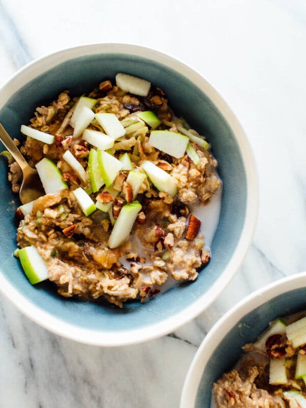 The best bircher muesli recipe, made with old-fashioned oats, homemade applesauce, fresh Granny Smith apple, and nuts.