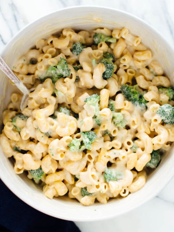 You won't believe how delicious dairy-free mac and cheese can be. Vegan and easily gluten free. cookieandkate.com