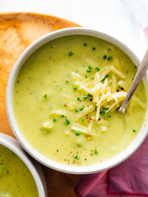 creamy broccoli cheese soup recipe