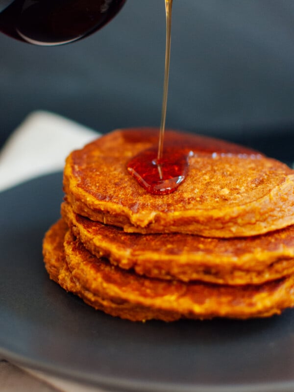 Delicious gluten-free pumpkin pancakes made with only one flour—oat flour!