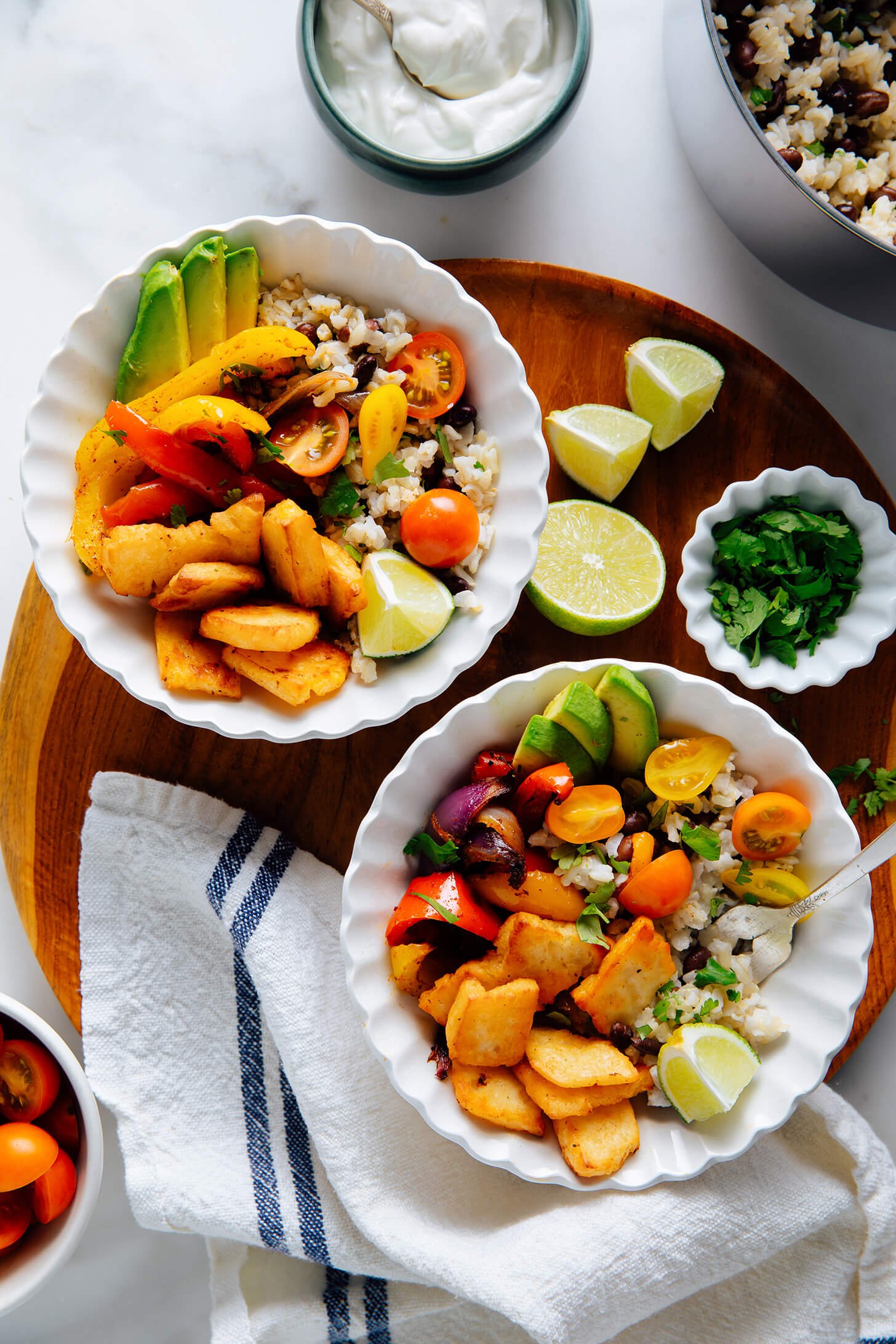 Veggie halloumi fajita bowls recipe