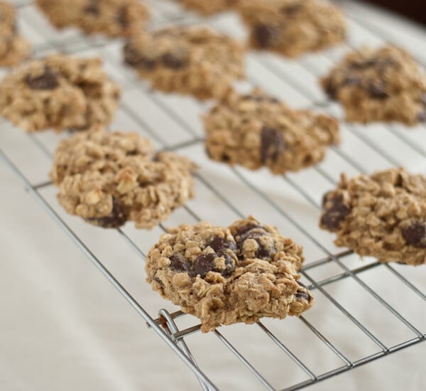 delicious, reduced fat whole wheat banana chocolate chip cookies